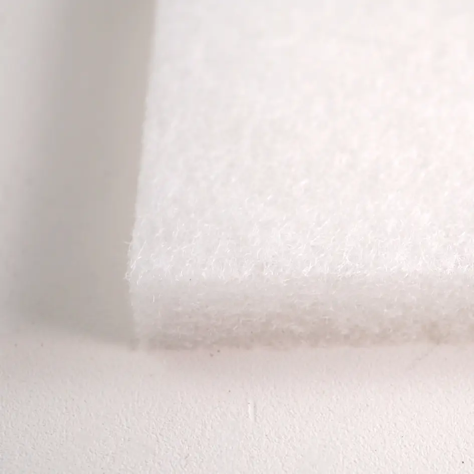 WhitePolyFiberPad_corner.webp