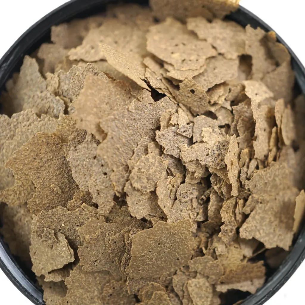 Dymax Seaweed Blend Flakes Close Up.webp